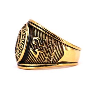 42 painfbat ring